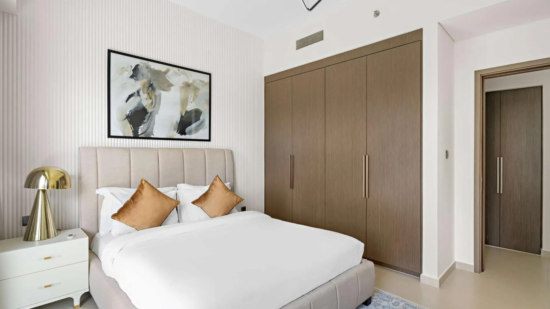 Aliving Elegant 1Br - Near Burj Khalifa & Dubai Mall Act One Act Two, Downtown 0*,