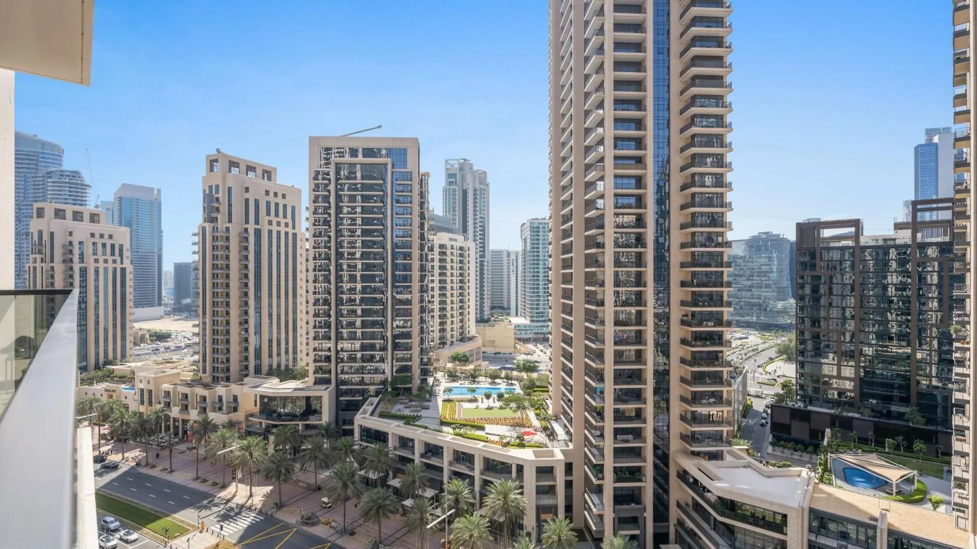 Aliving Elegant 1Br - Near Burj Khalifa & Dubai Mall Act One Act Two, Downtown